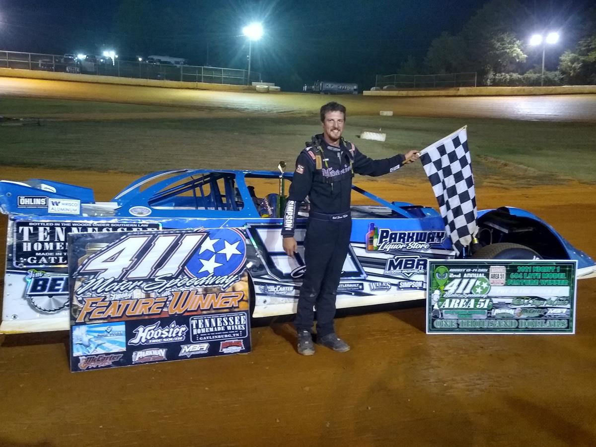 Mack grabs sixth win of 2021 at 411