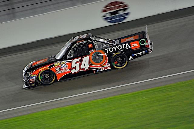 Bell's Gamble on Fuel Comes Up Two Laps Short in Vegas