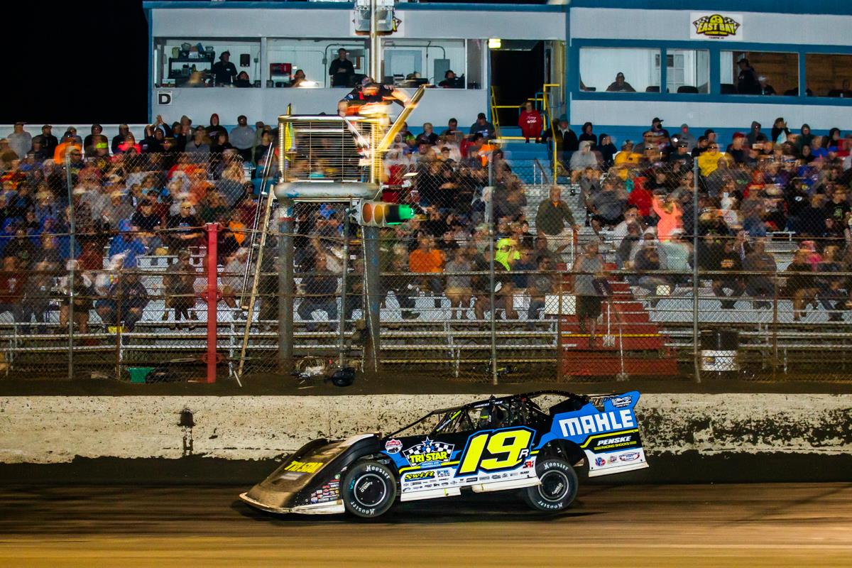 Gustin Becomes Second First-Time Lucas Oil Winner at East Bay