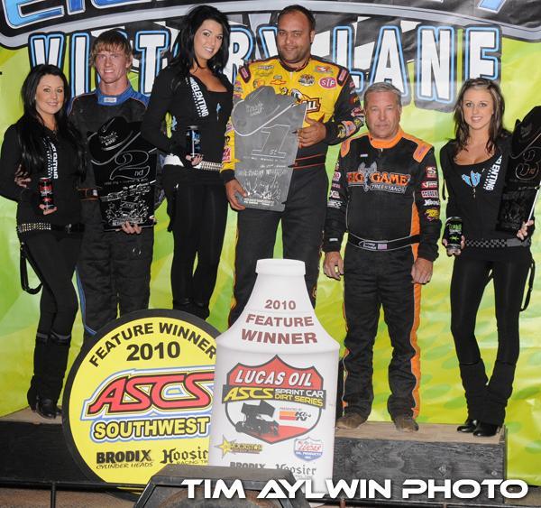 Schatz & R.J. Johnson Star on Western World Night One!