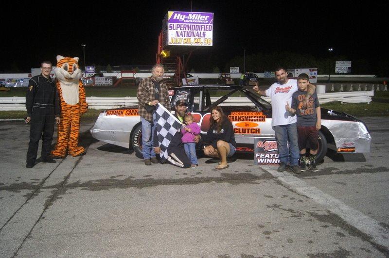 Eddy, Karl, Resor and Halcomb Win Special Memorial Day Weekend Features