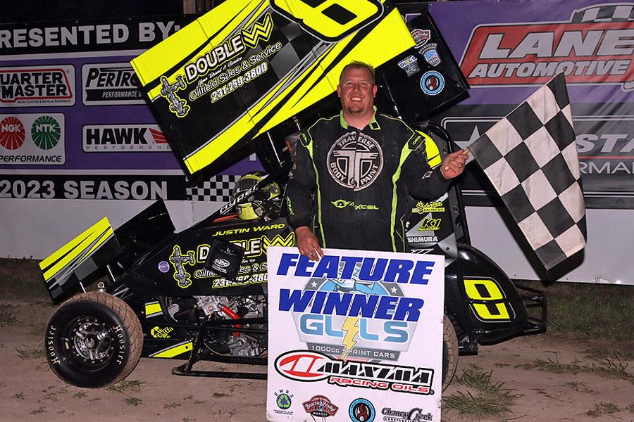 JUSTIN WARD BAGS HIS THIRD WIN IN A ROW