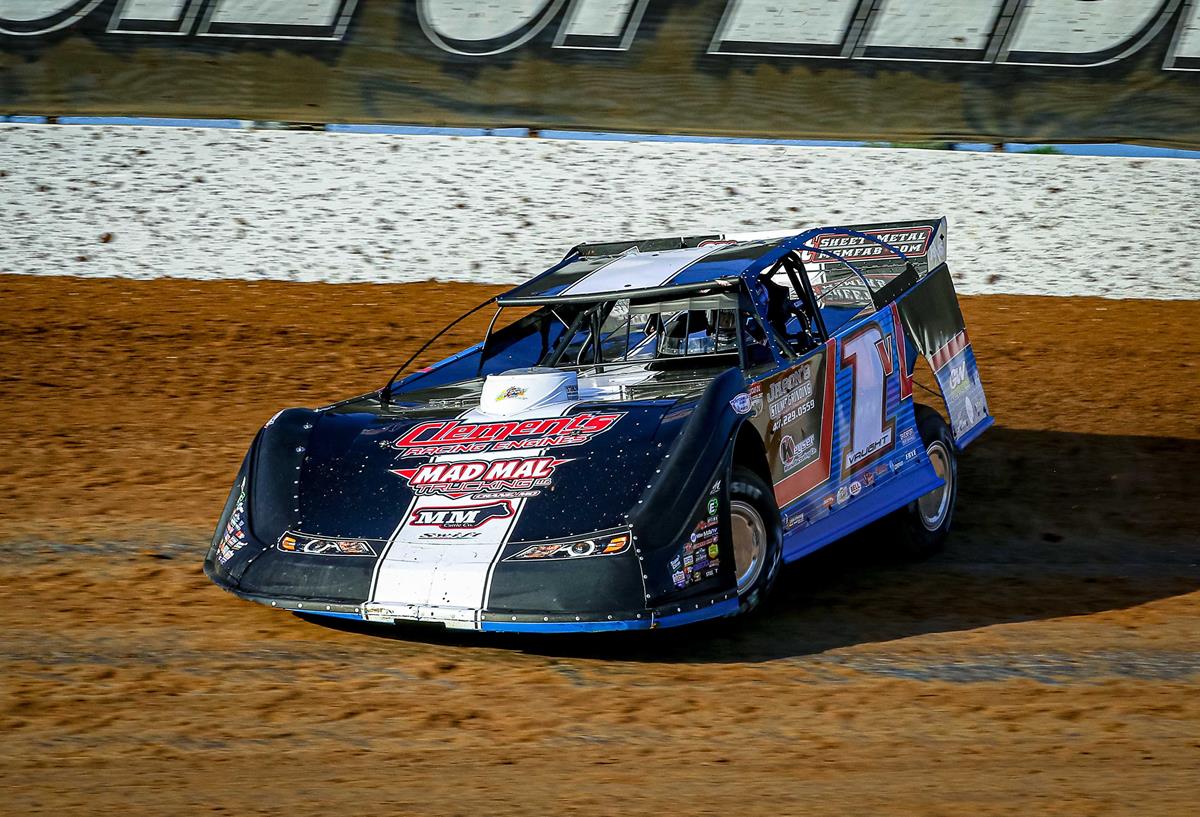 Lucas Oil Speedway Spotlight: After career-threatening finger amputation, former MLRA champ Vaught primed for Spring Nationals