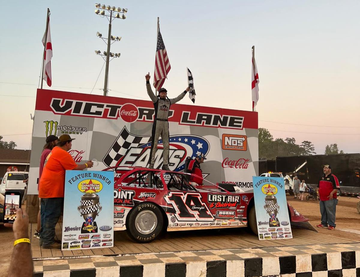 Wil Herrington banks $4,000 AL State Championship finale
