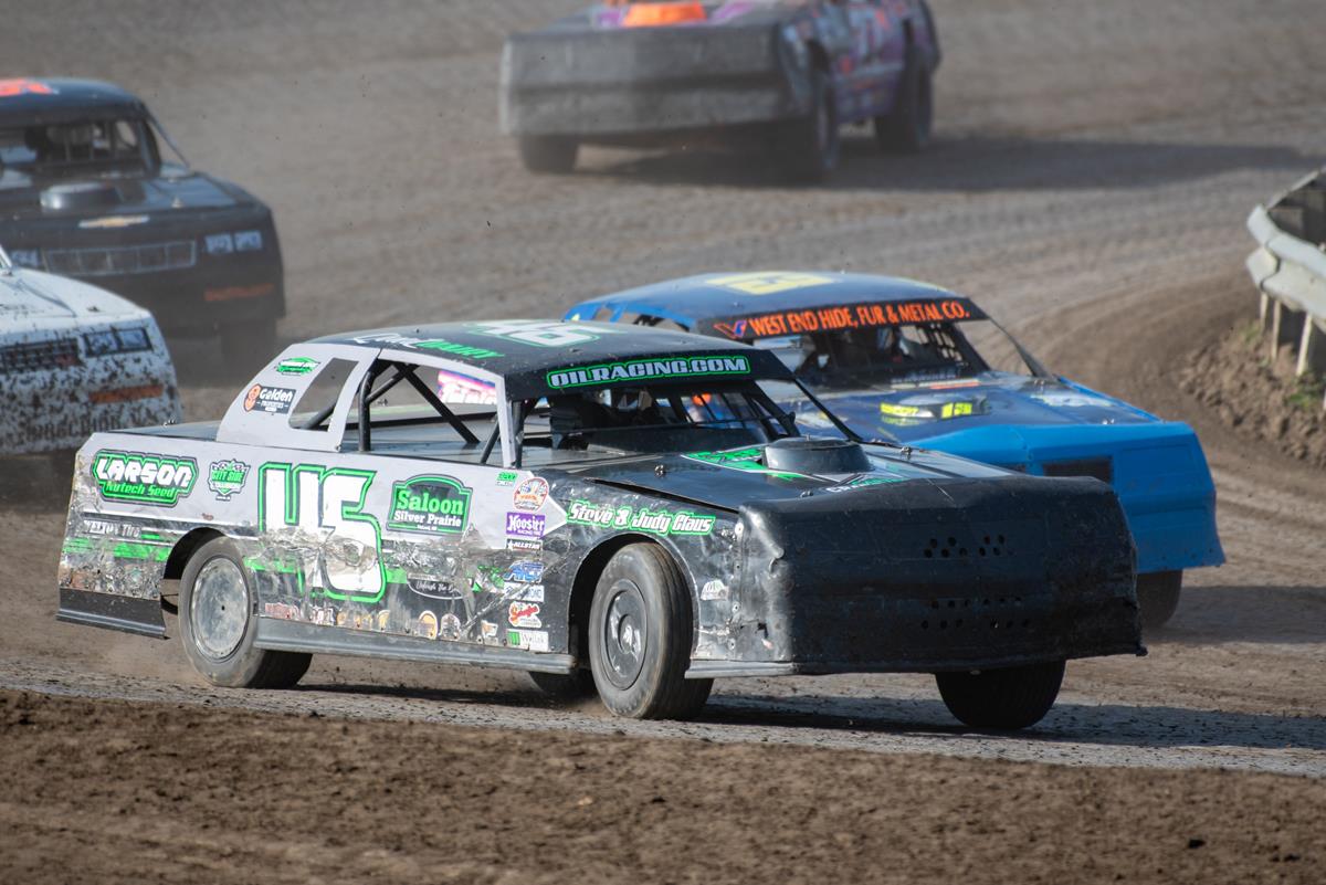 CARTER EDGES UNCLE AT THE LINE FOR VICTORY