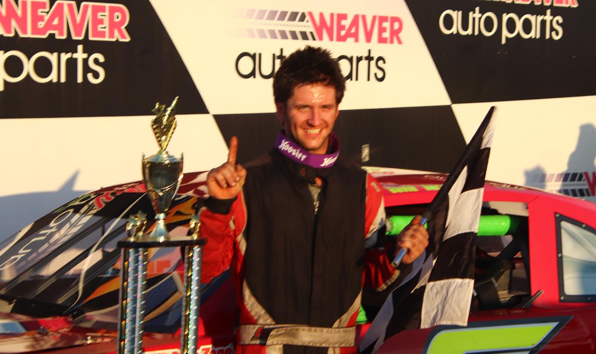 Borntreger Dominates Dells Sportsman