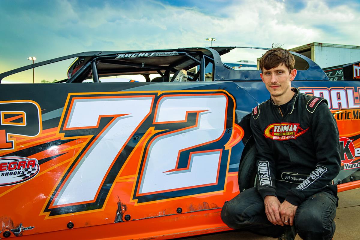 Lucas Oil Speedway Spotlight: Double duty means double fun as Morton adds ULMA Late Model ride