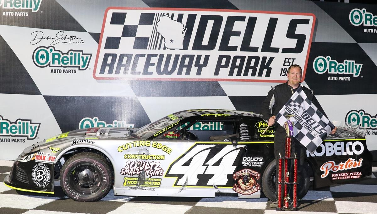 LICHTFELD FIRST TO LINE IN UMA PRO LATE MODELS