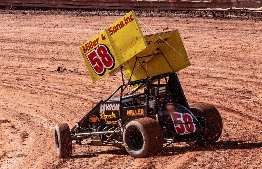 Paul Miller Holds Off Steve Fannasy for 4th Super Sportsman Win at BAPS Motor Speedway