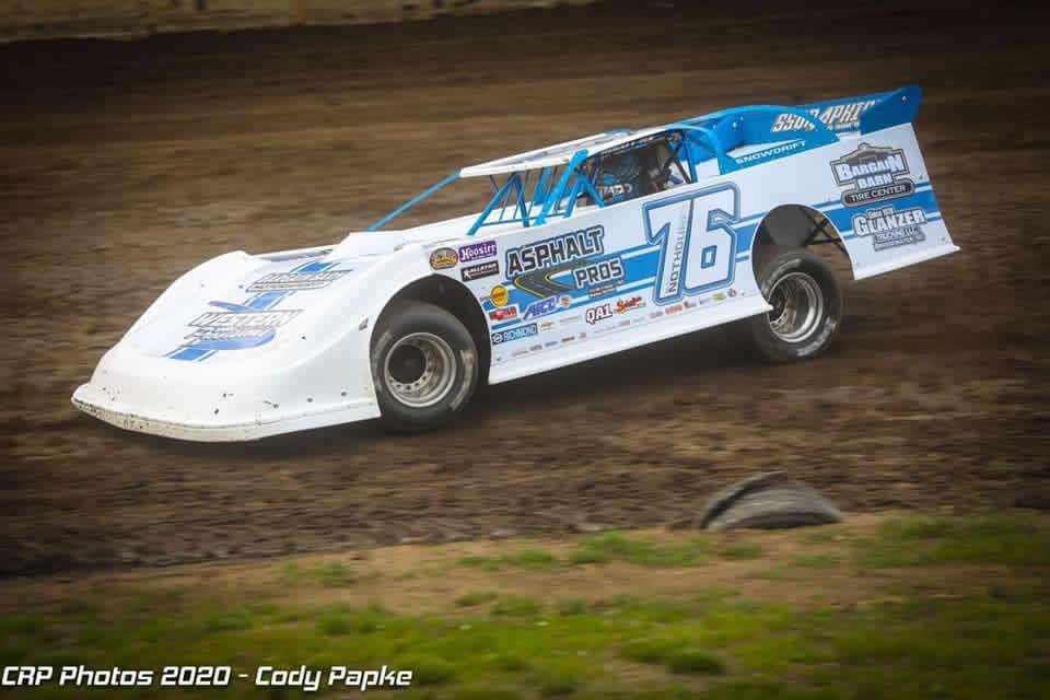 Nothdurft takes part in tripleheader in South Dakota