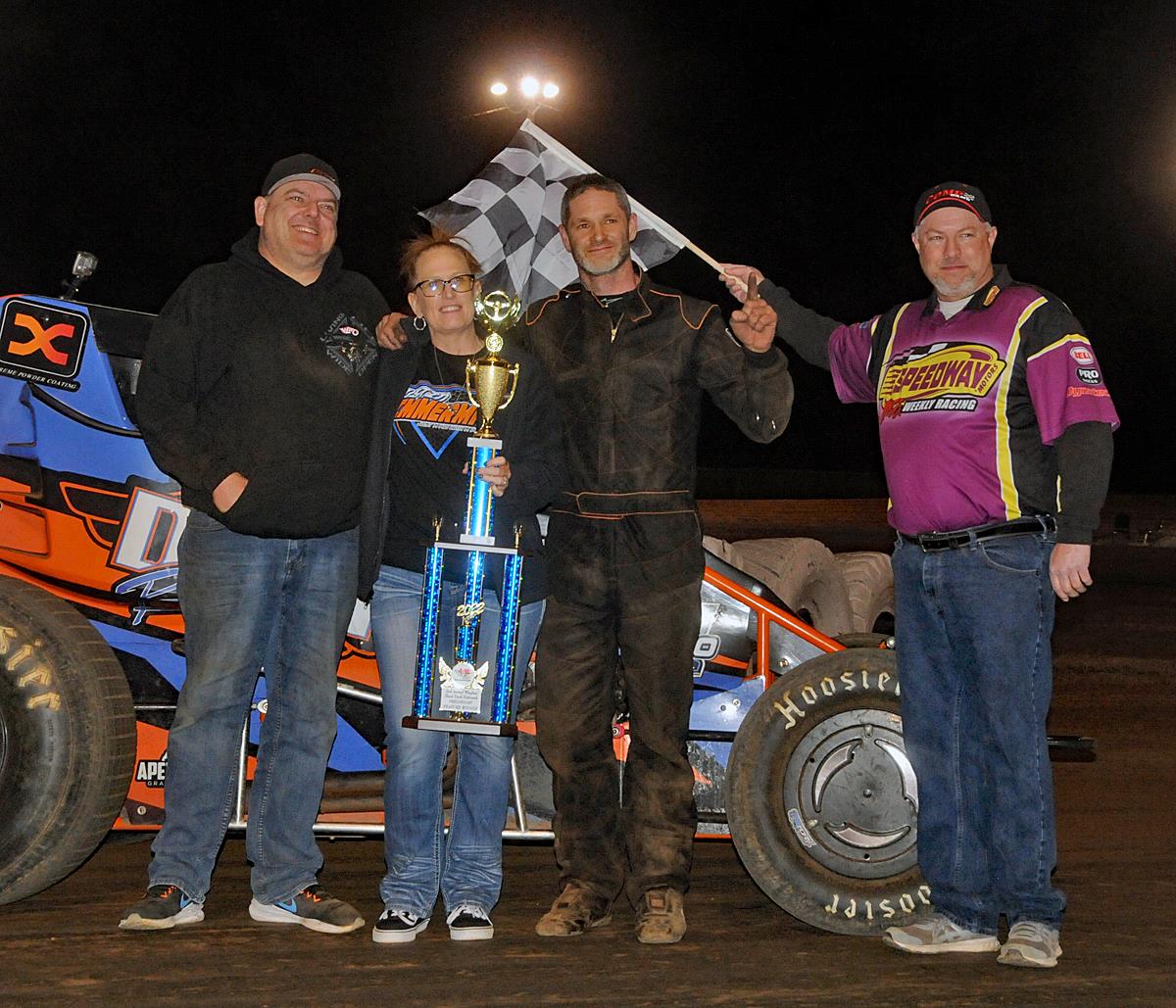 Zimmerman Wins I-30 Speedway’s Wingless STN Prelim Again!