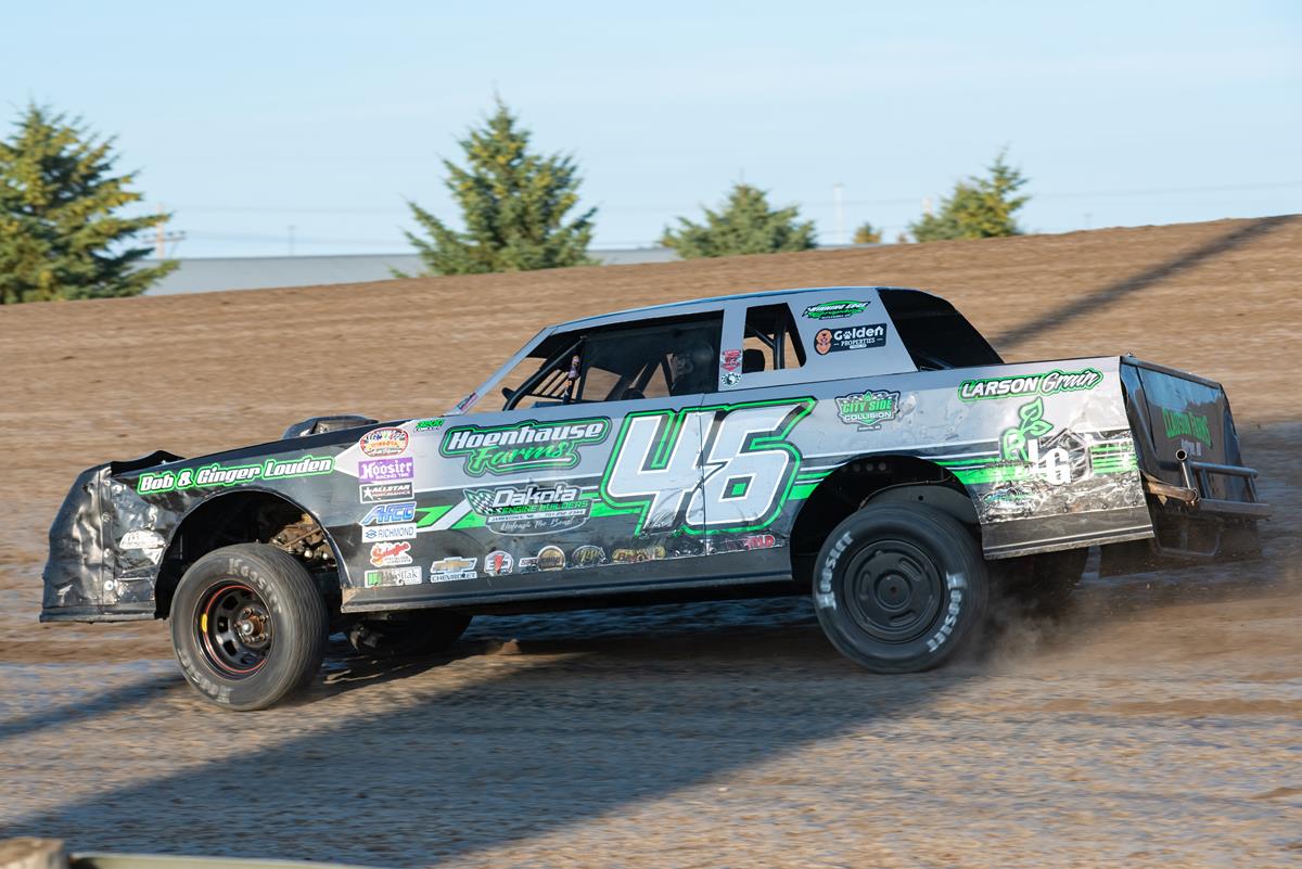 CARTER RETURNS TO DACOTAH SPEEDWAY VICTORY LANE