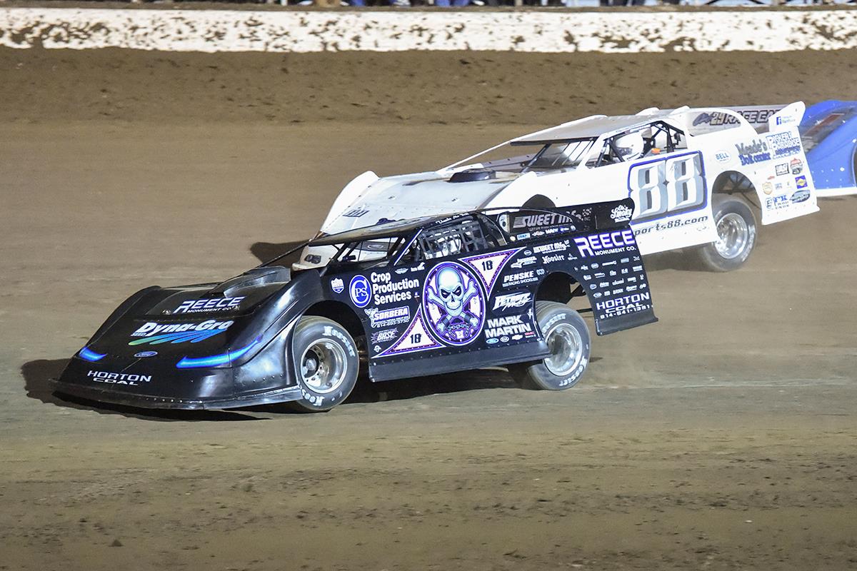 Bloomquist and Johnson Shine in Dirt Track World Championship Preliminaries