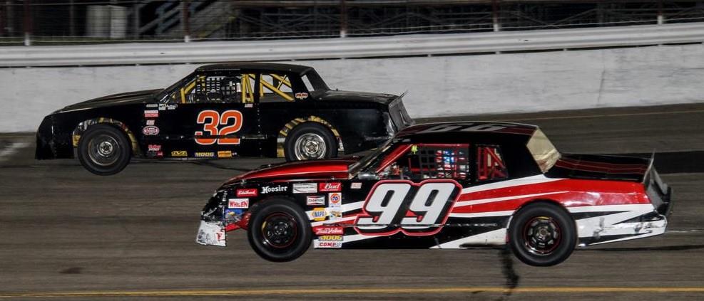 RACE FAN RYAN HECHT RAISES BONUSES FOR RACE OF CHAMPIONS STREET STOCK SERIES PORTION OF CROSBY’S PRESENTS THE 33RD ANNUAL TRIBUTE TO TOMMY DRUAR AND