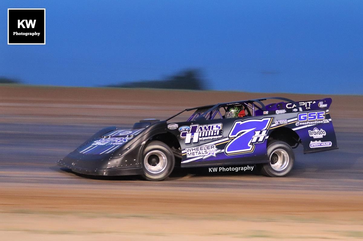 Hansen wins Sooner feature after final lap restart