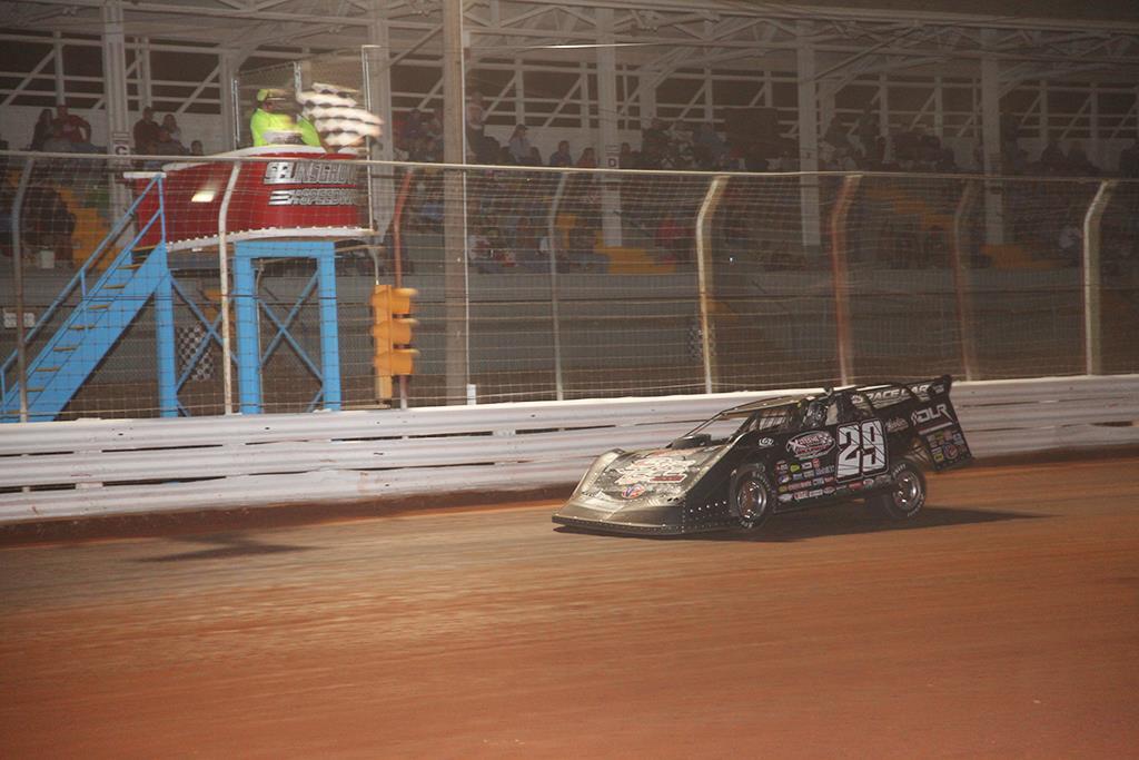 Lanigan gets first WOO Late Model win in years at Selinsgrove
