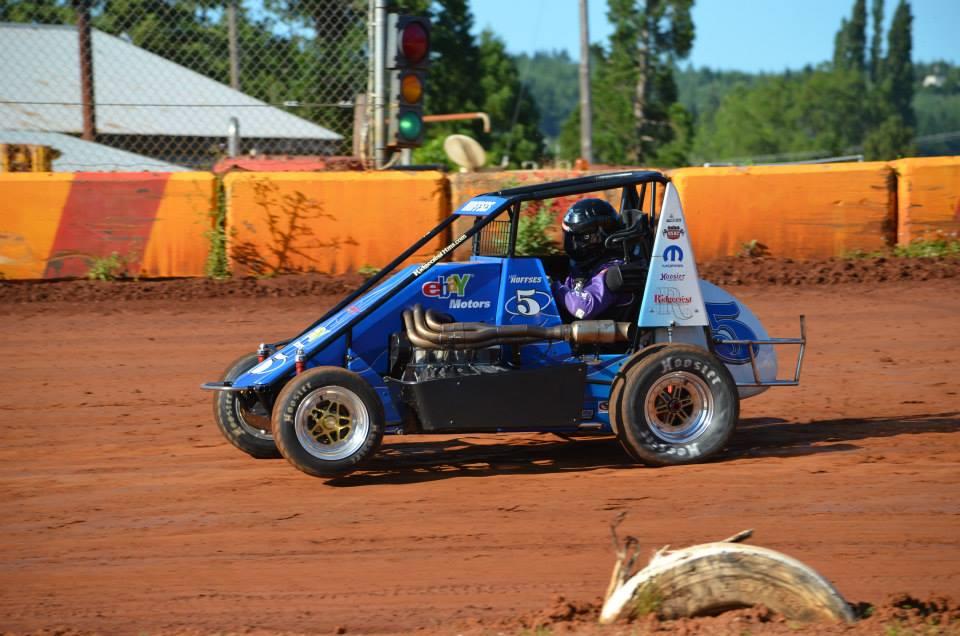Walters, Hoffses, and Hollinger Victorious At Les Schwab Tires Night In Banks