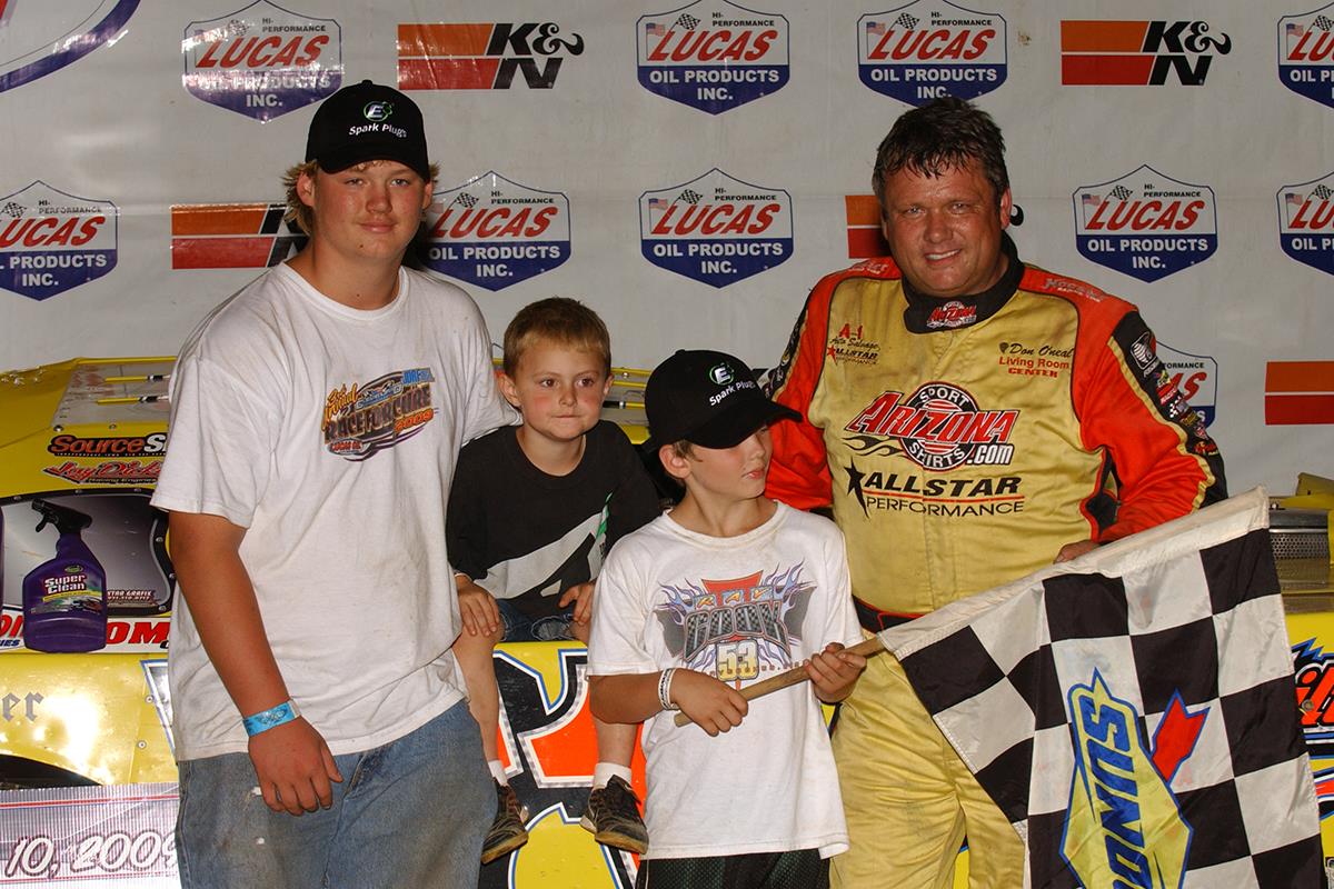 Don O’Neal Celebrates Birthday with Series Win on Friday Night at North Alabama