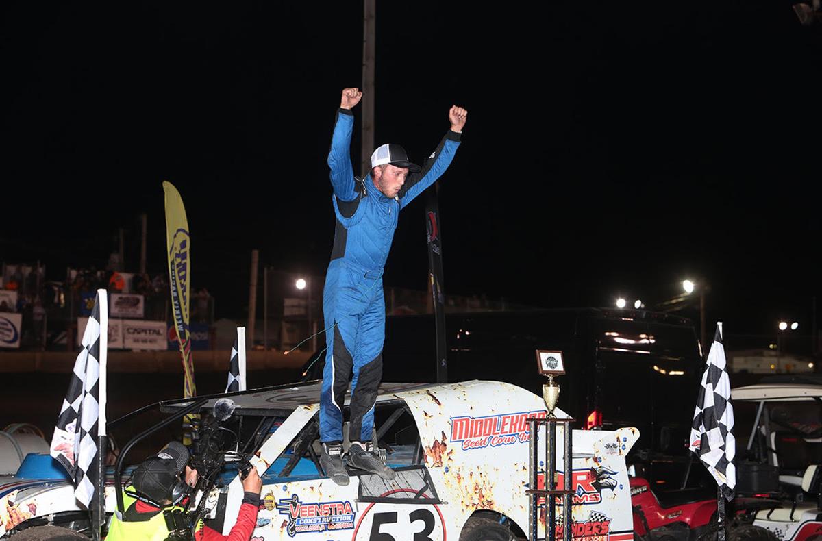 Anderson, Smith score Sunday IMCA Prelude wins