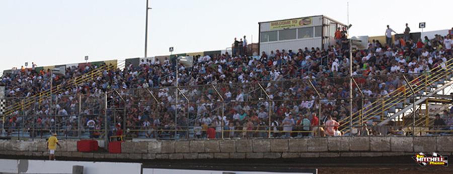 Late Models, 360's and 305's this Saturday at 81 Speedway