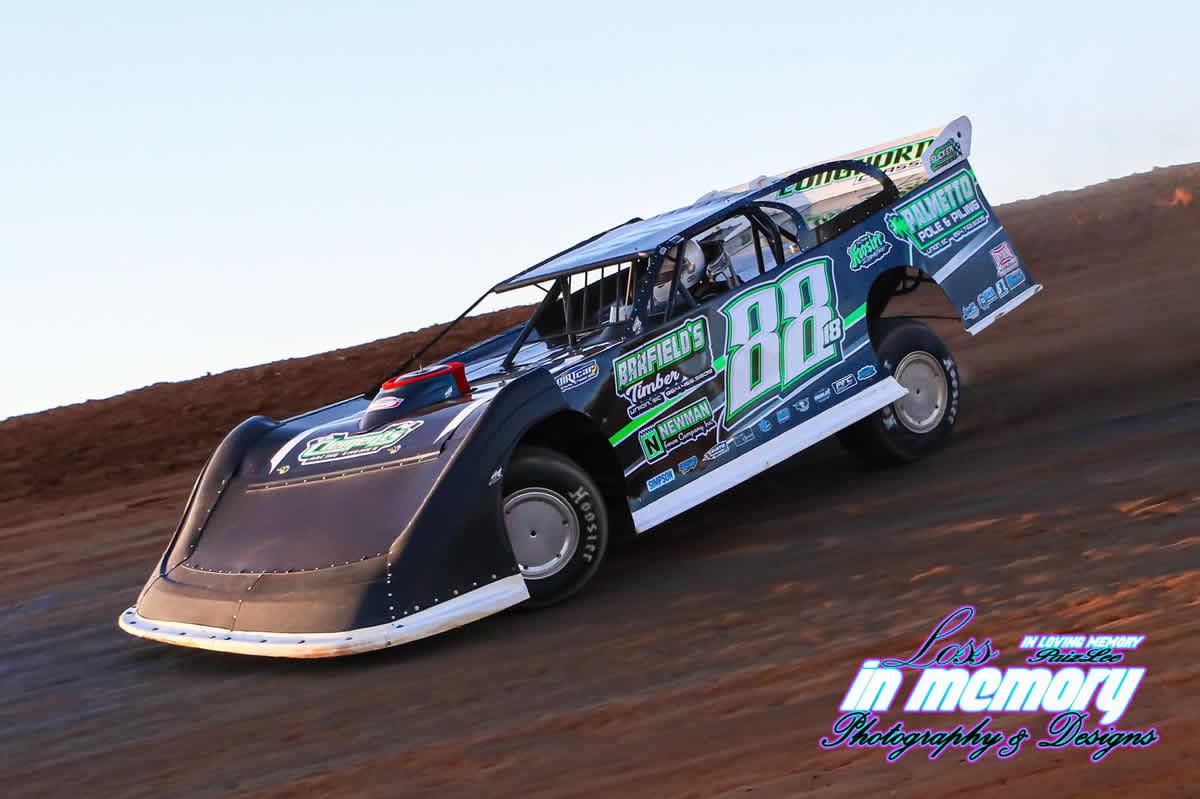 Ivey competes in Street Stock at Cherokee
