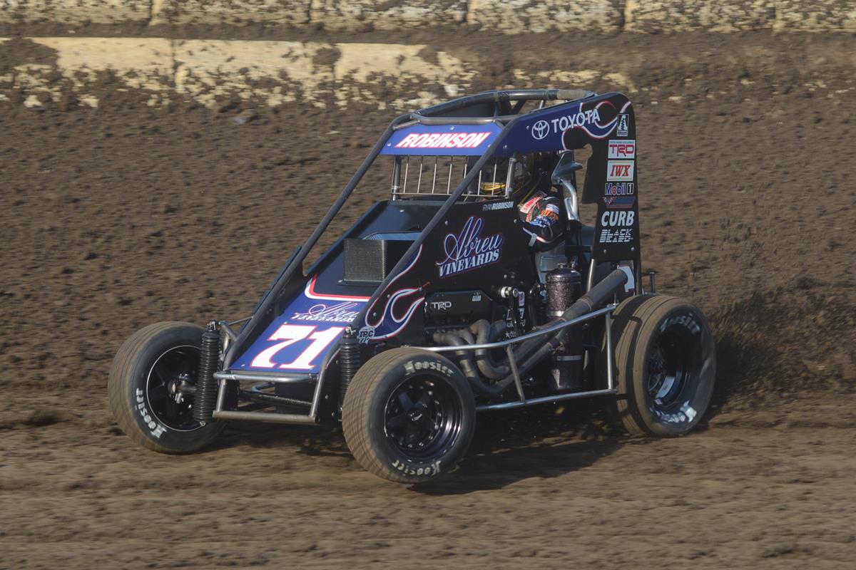Ryan Robinson’s First Career POWRi Win Comes at Jacksonville Speedway