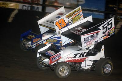 Mark passing Ian Madsen for the eventual win at the WoO race at Huset's in 2012.