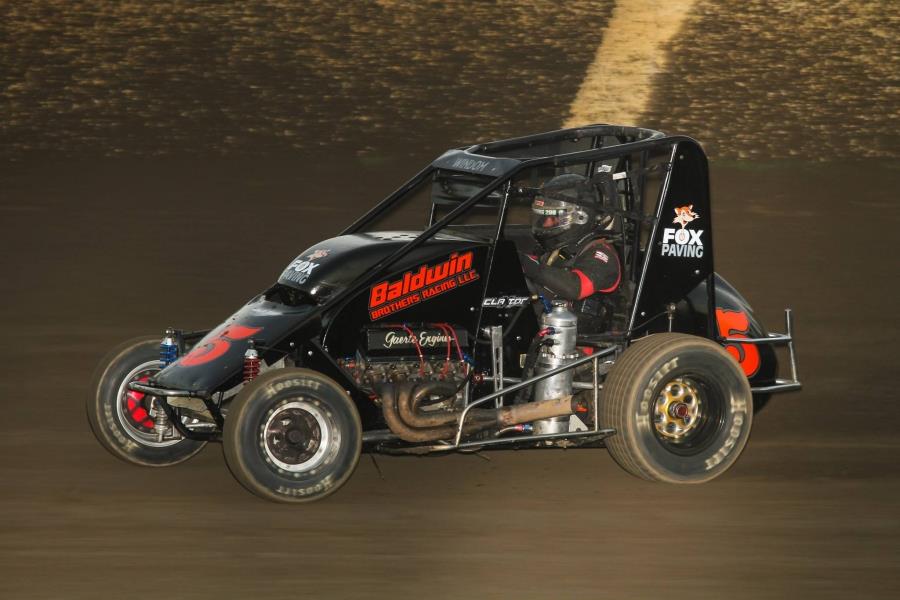 WINDOM WINS KOKOMO KLASH MIDGETS; MACEDO TAKES INDIANA MIDGET TITLE
