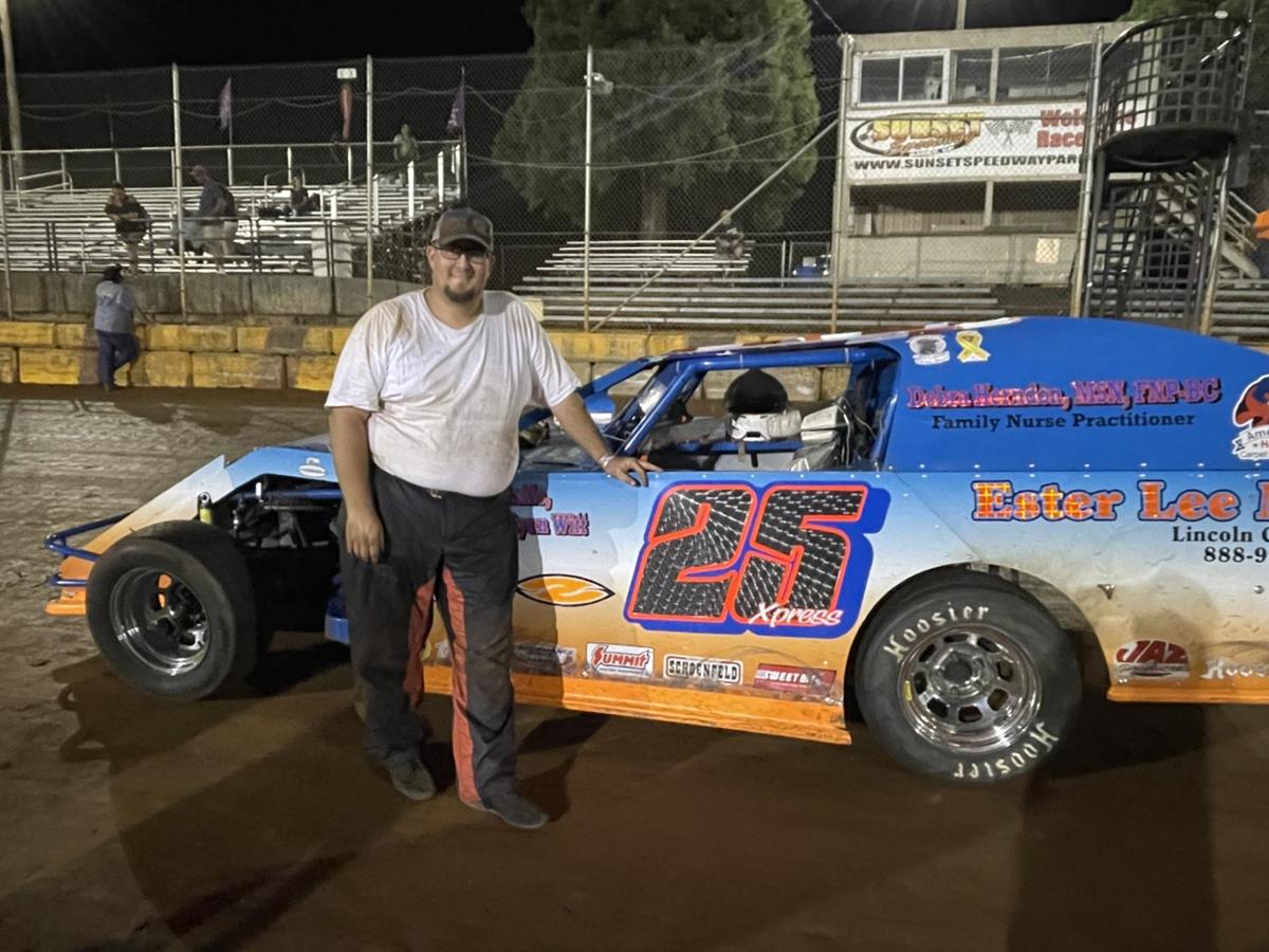 Cassell Scores Huge Victory In Round Six Of The 2021 Wild West Modified Shootout; Sanders Earns First SSP Win