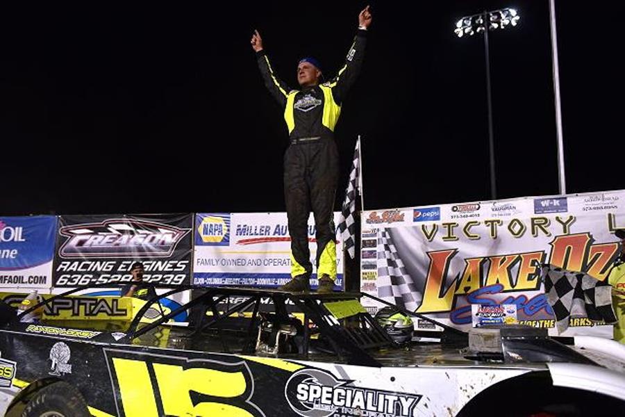 Looney Prevails Late at MLRA "Battle at the Beach"