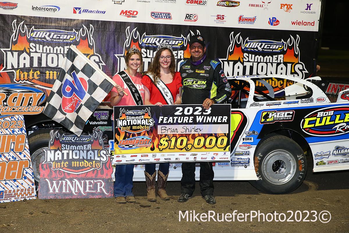 Shirley Leads Caution-Free Late Model Feature Flag-To-Flag At Farmer City