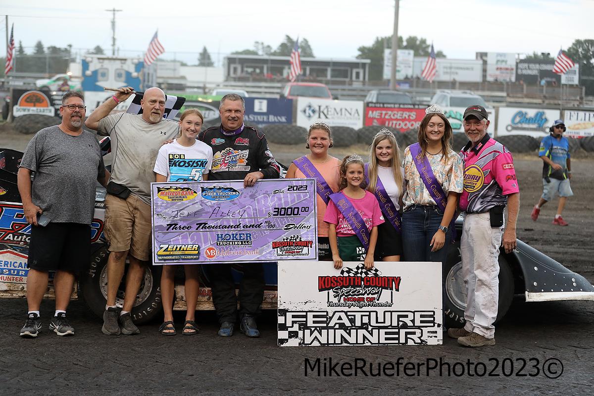 Aikey pulls last lap heroics for Hoker Trucking Late Model win at Kossuth County