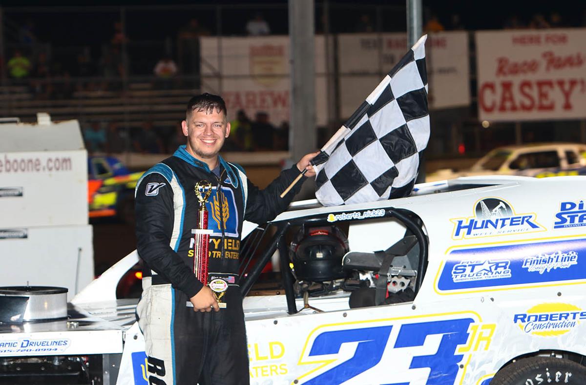 Roberts steals one at Boone Speedway