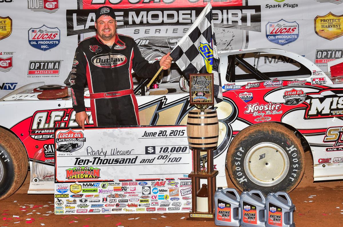 Weaver Wins Lucas Oil Ole Smoky Moonshine Classic