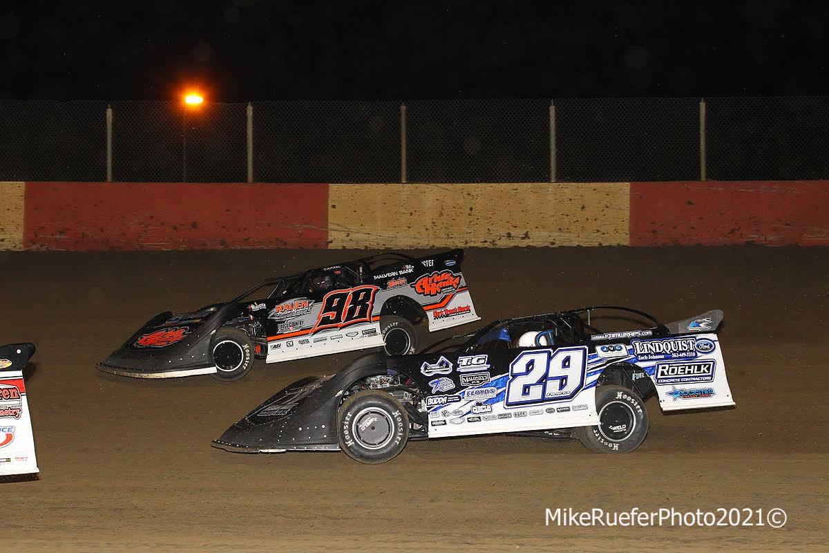 Dubuque Speedway (Dubuque, Iowa) – Hoker Trucking Series – September 23rd, 2021. (Mike Ruefer photo)