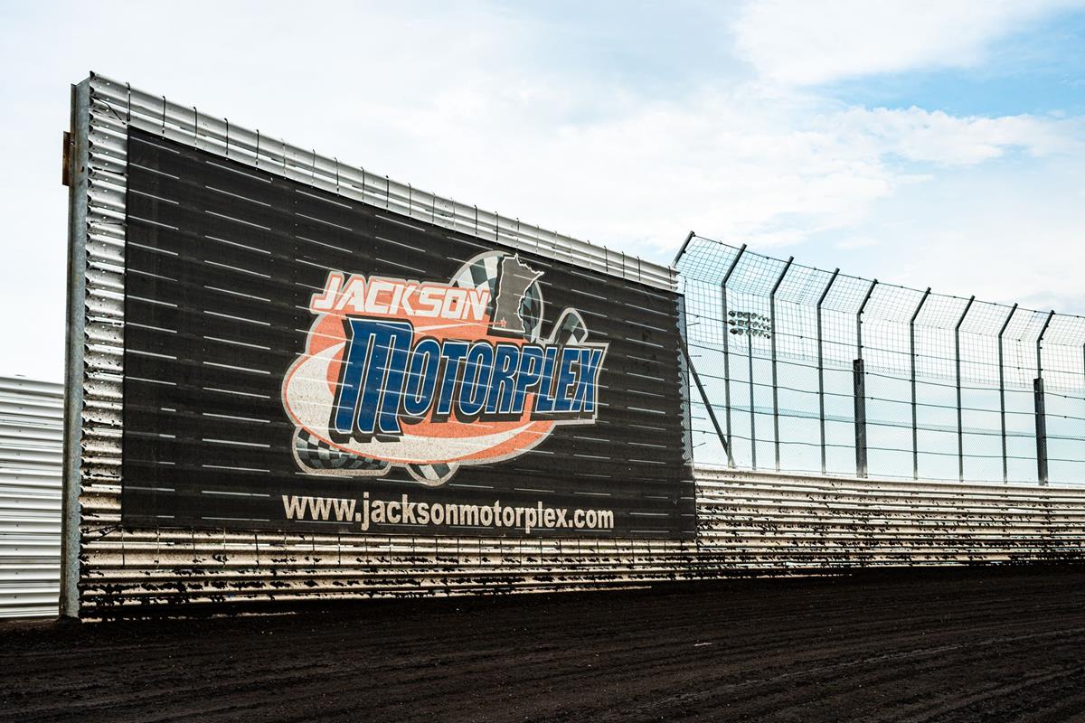 Jackson Motorplex Showcases 19 Feature Winners During Thrilling 2022 Season