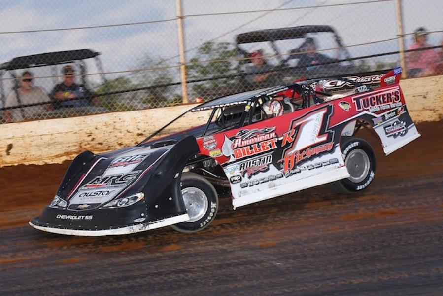 Hickman Wins at Cleveland Speedway