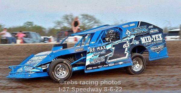 Fast Shafts All-Star Invitational Qualifier, Dwarf Cars, Back to School Bus Rides @ I-37 Speedway