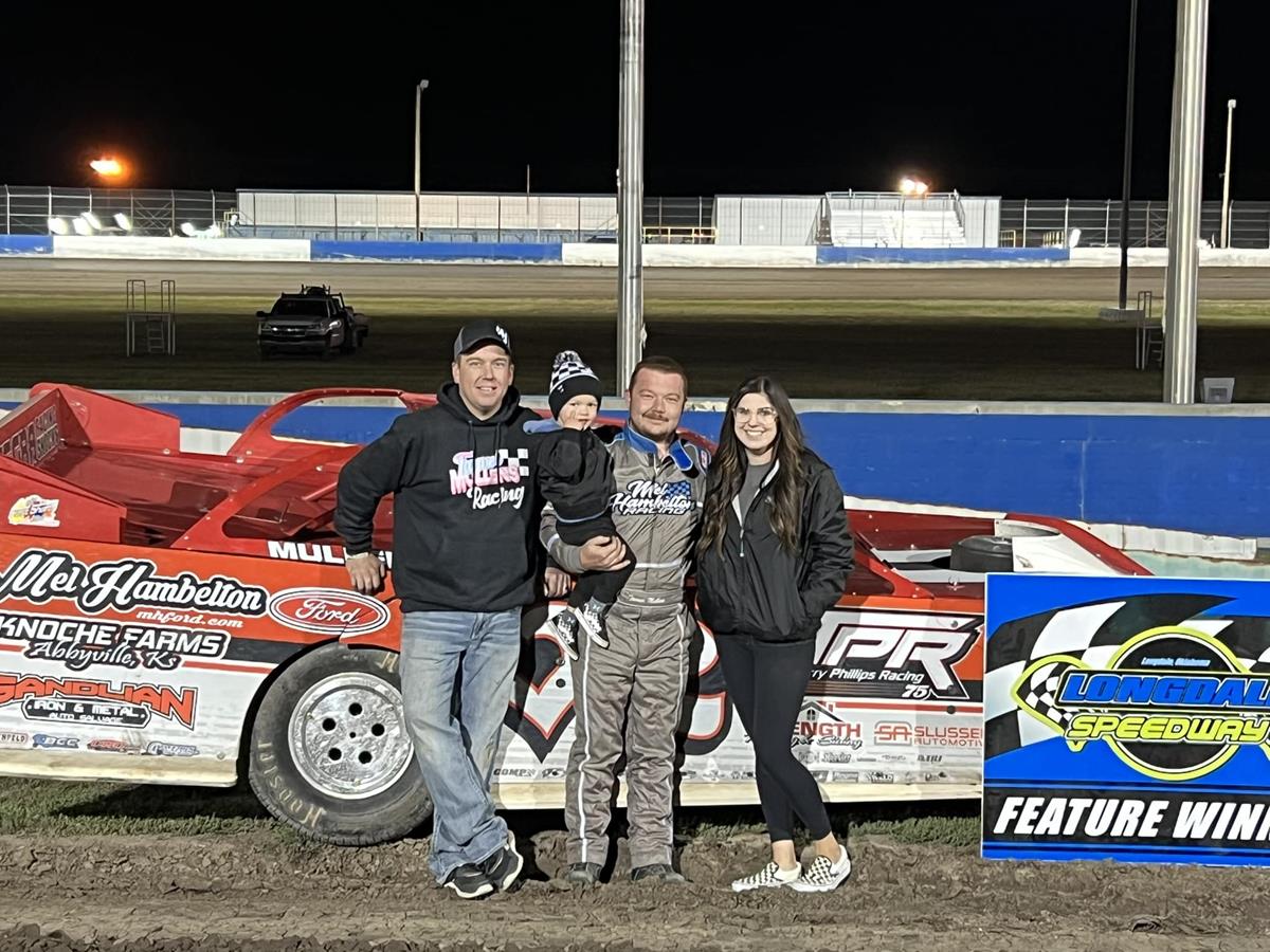 Mullens picks up Sooner late model victory on first try