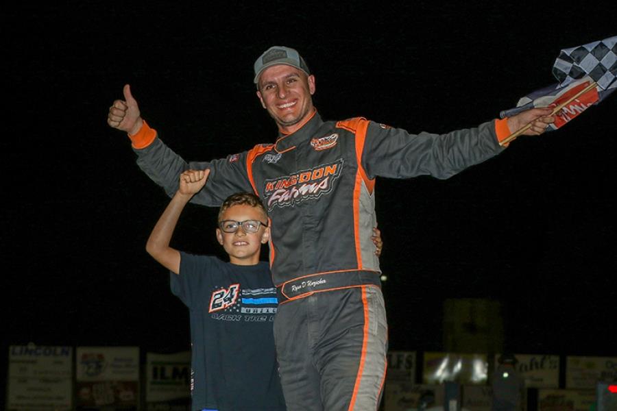 Unzicker bags DIRTcar Fall Nationals victory at Lincoln