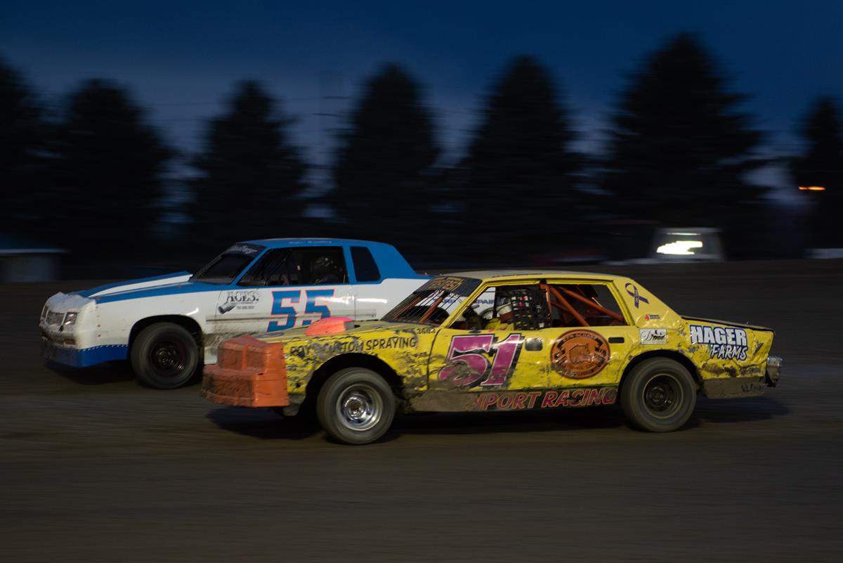 DAVENPORT RETURNS TO DACOTAH SPEEDWAY VICTORY LANE