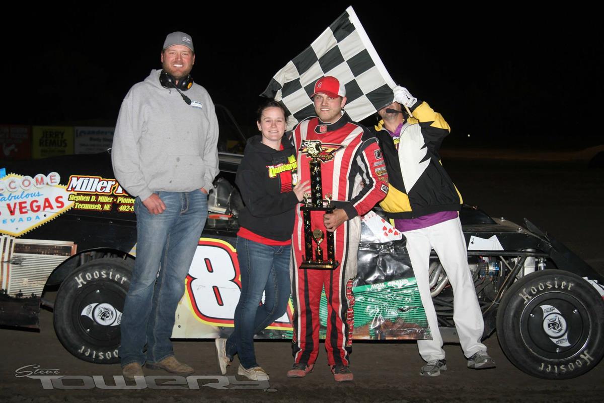 Densberger Wins Opening Modified Event - North Platte Star Telegram