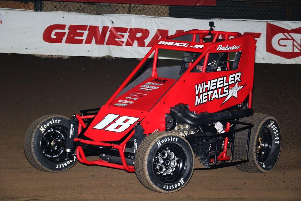 Bruce Jr. Full of Confidence Entering Lucas Oil Chili Bowl Nationals