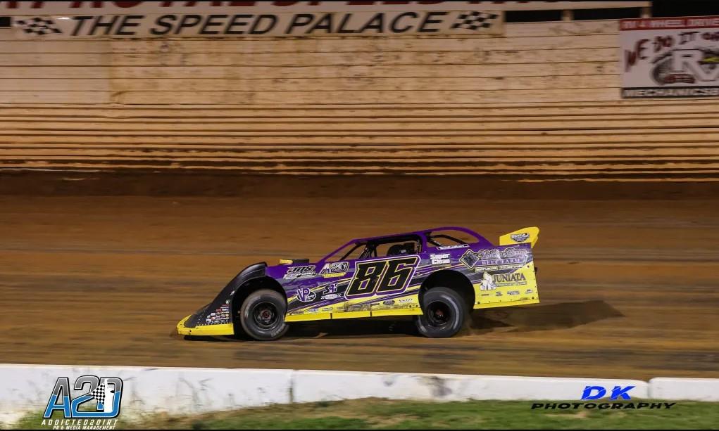 Berry Having Success and Fun Finishing Season in Limited Late Model
