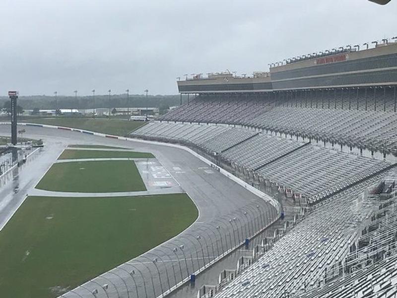 Oct. 26 Legends racing at AMS postponed