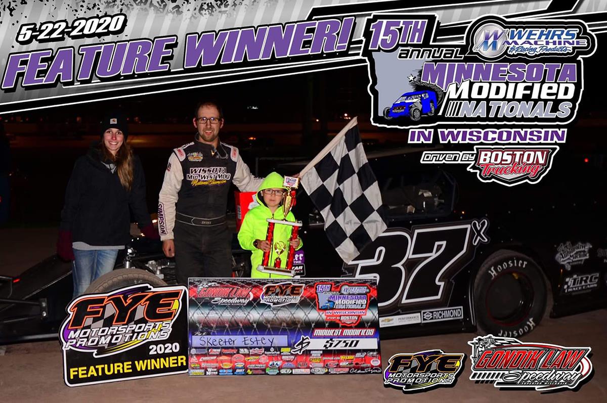 Kelley Estey Tops Mods on Day Two of Modified Nat'ls