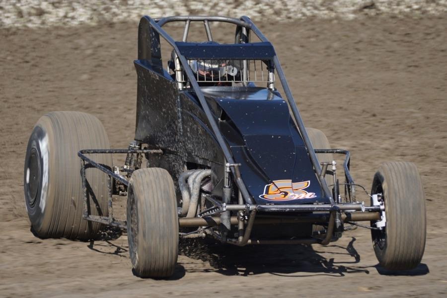 Adams wires USAC/CRA at Santa Maria