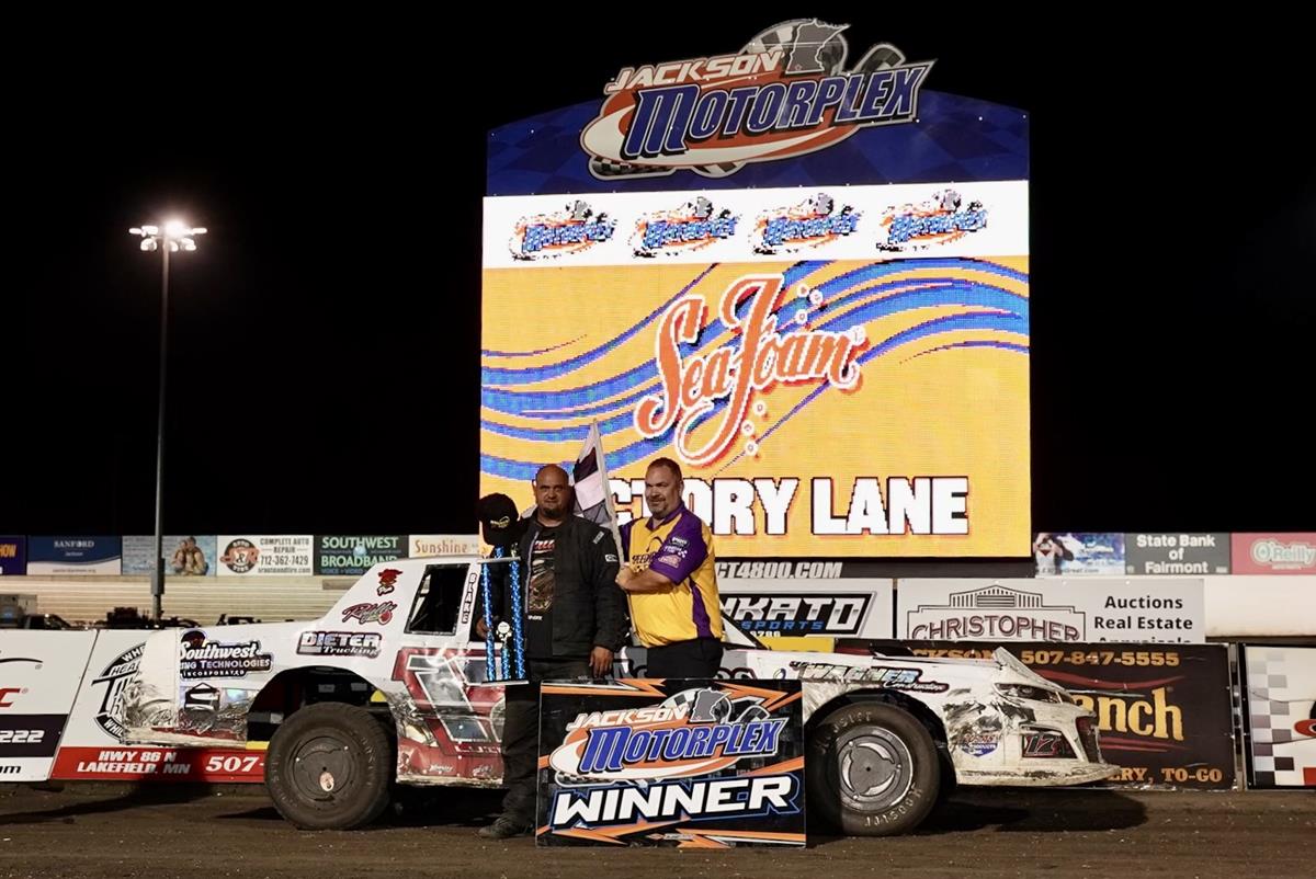 Luinenburg, Menk, Probst, Looft and Erickson Triumphant at Jackson Motorplex During Fan Appreciation Night