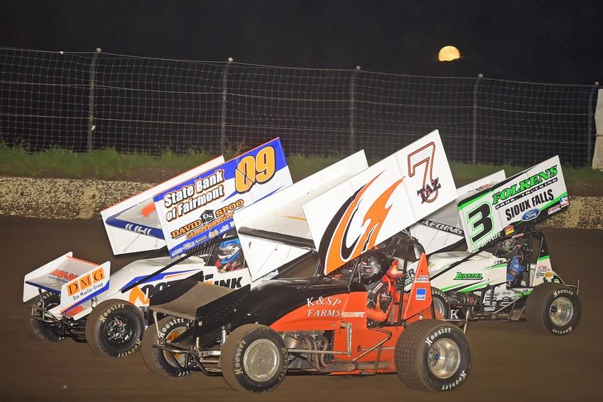 Tasker Phillips (7TAZ), Matt Juhl (09) and Tim Kaeding (3) at I-80 Speedway (Rob Kocak Photo)