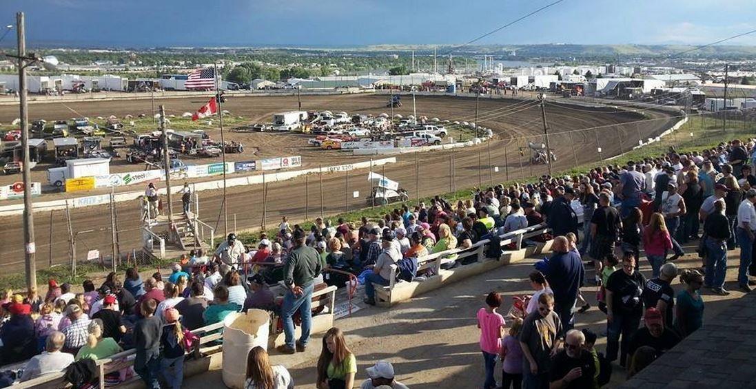 First Look: 2016 Lucas Oil American Sprint Car Series presented by the MAVTV Motorsports Network